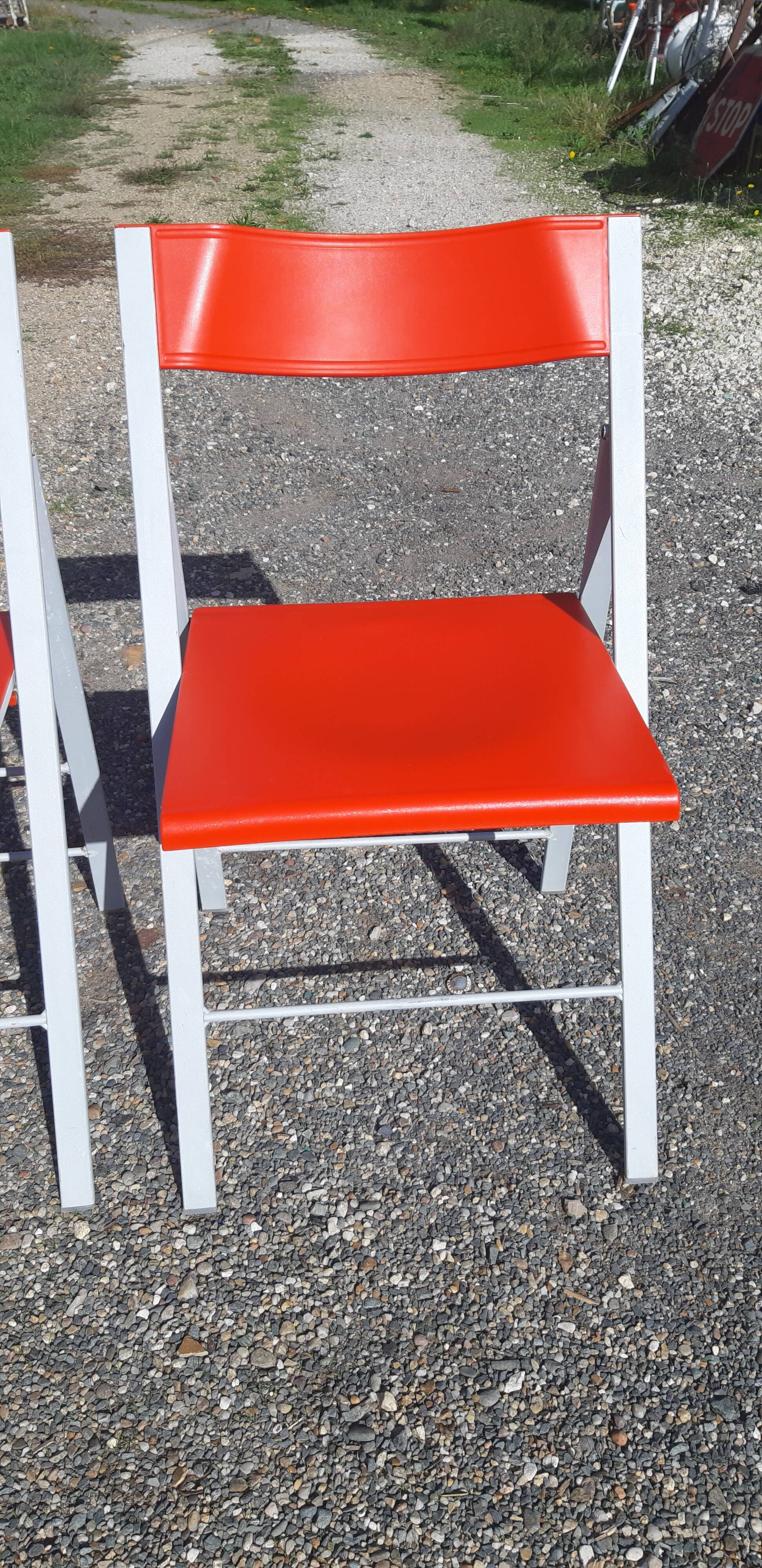 Pair of vintage vhairs by Robby Cantarutti