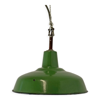 Vintage industrial suspension 50's in green enamelled sheet metal