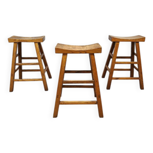 tabourets de bar brutalistes