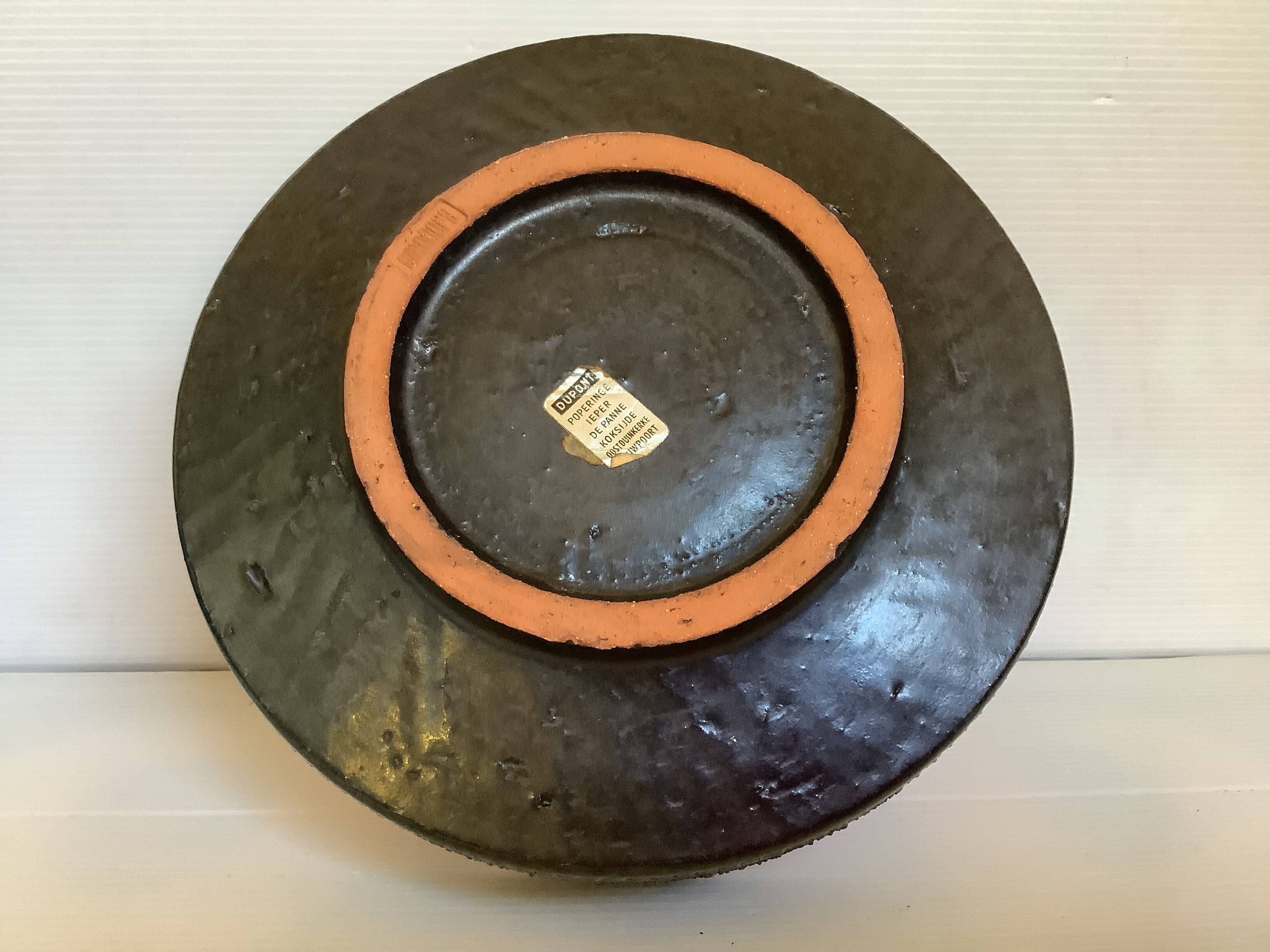 Rogier Vandeweghe Amphora ceramic bowl emptier