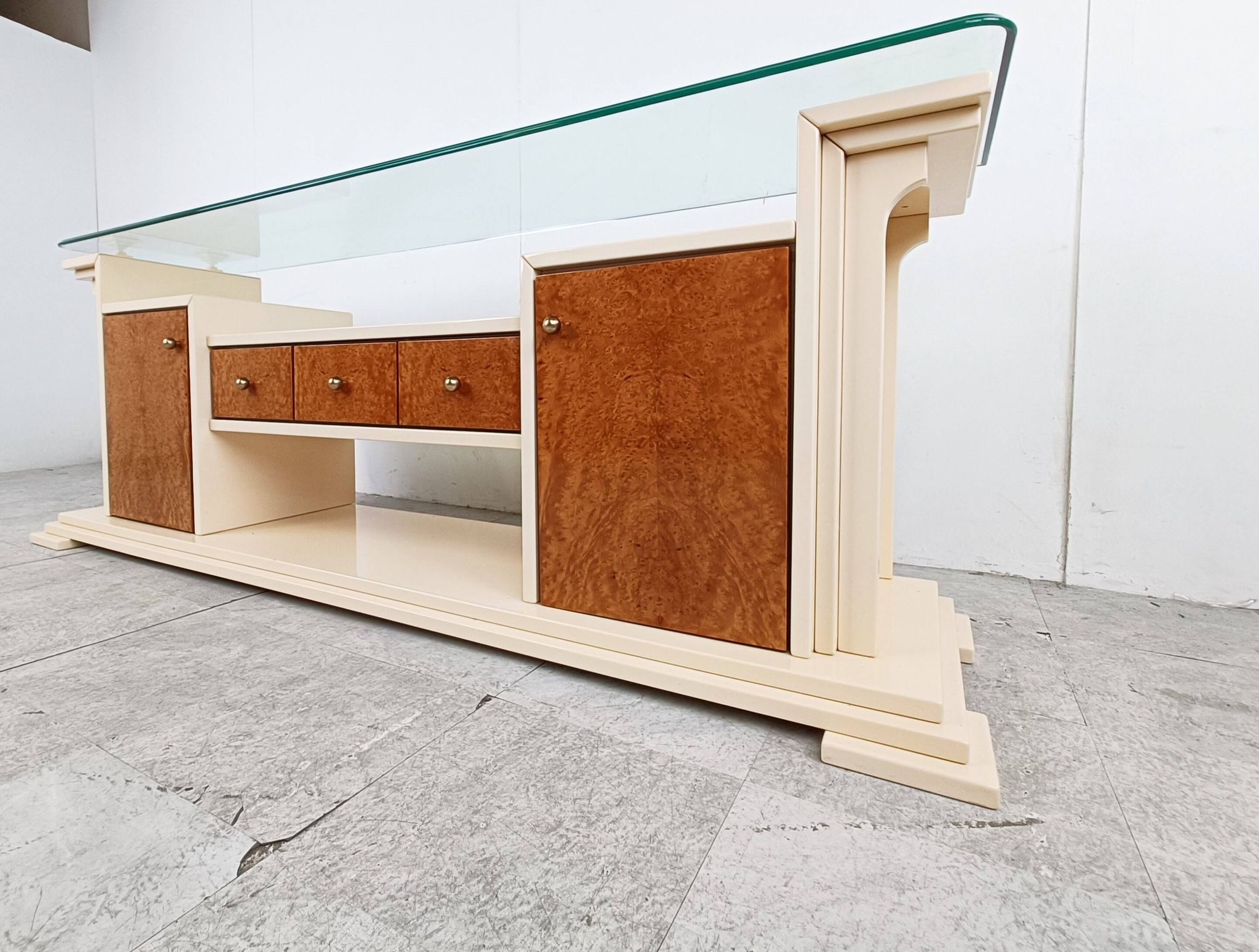 Vintage lacquer and burl wood credenza, 1980s