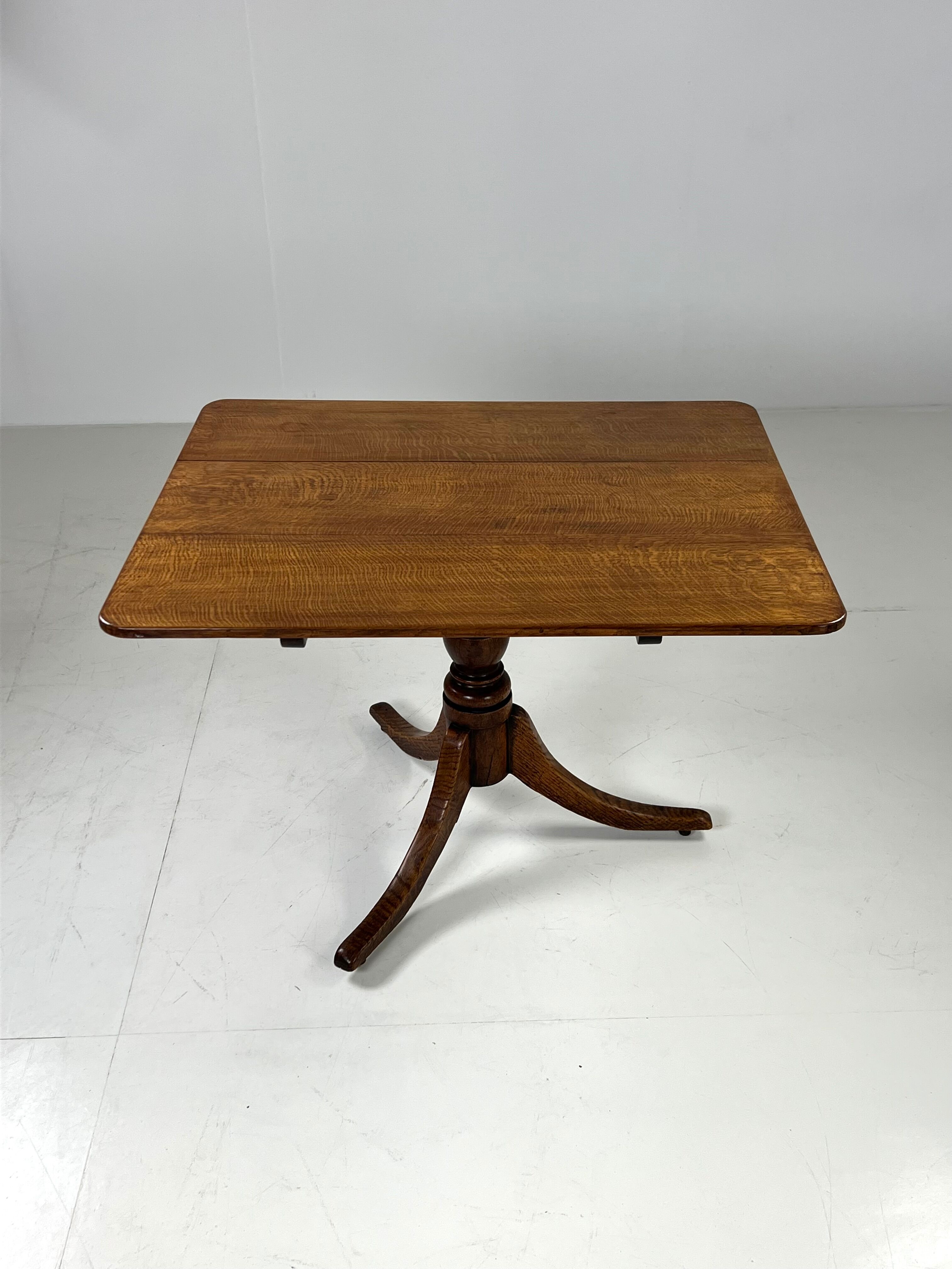 Antique English tilt top table