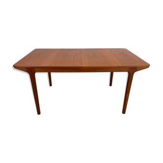 Vintage McIntosh dining table