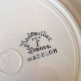 Six flowery old plates in green and blue