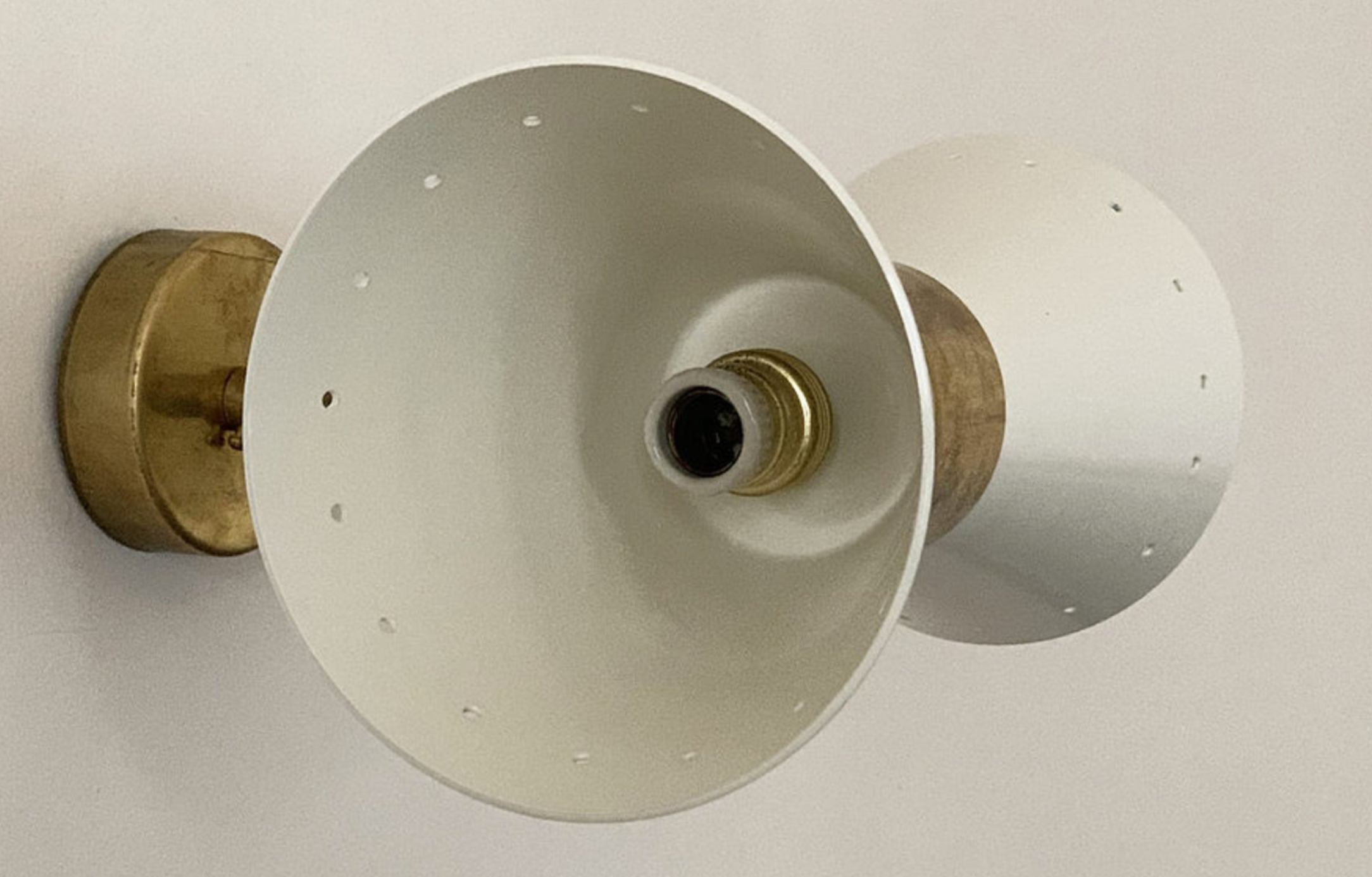 White Diabolo Wall Lamp