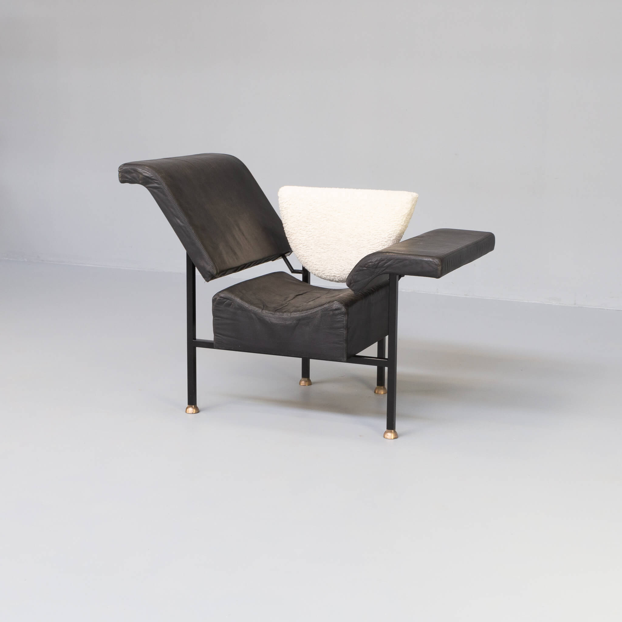 Rob Eckhardt ‘Groeten Uit Holland’ lounge chair for Pastoe