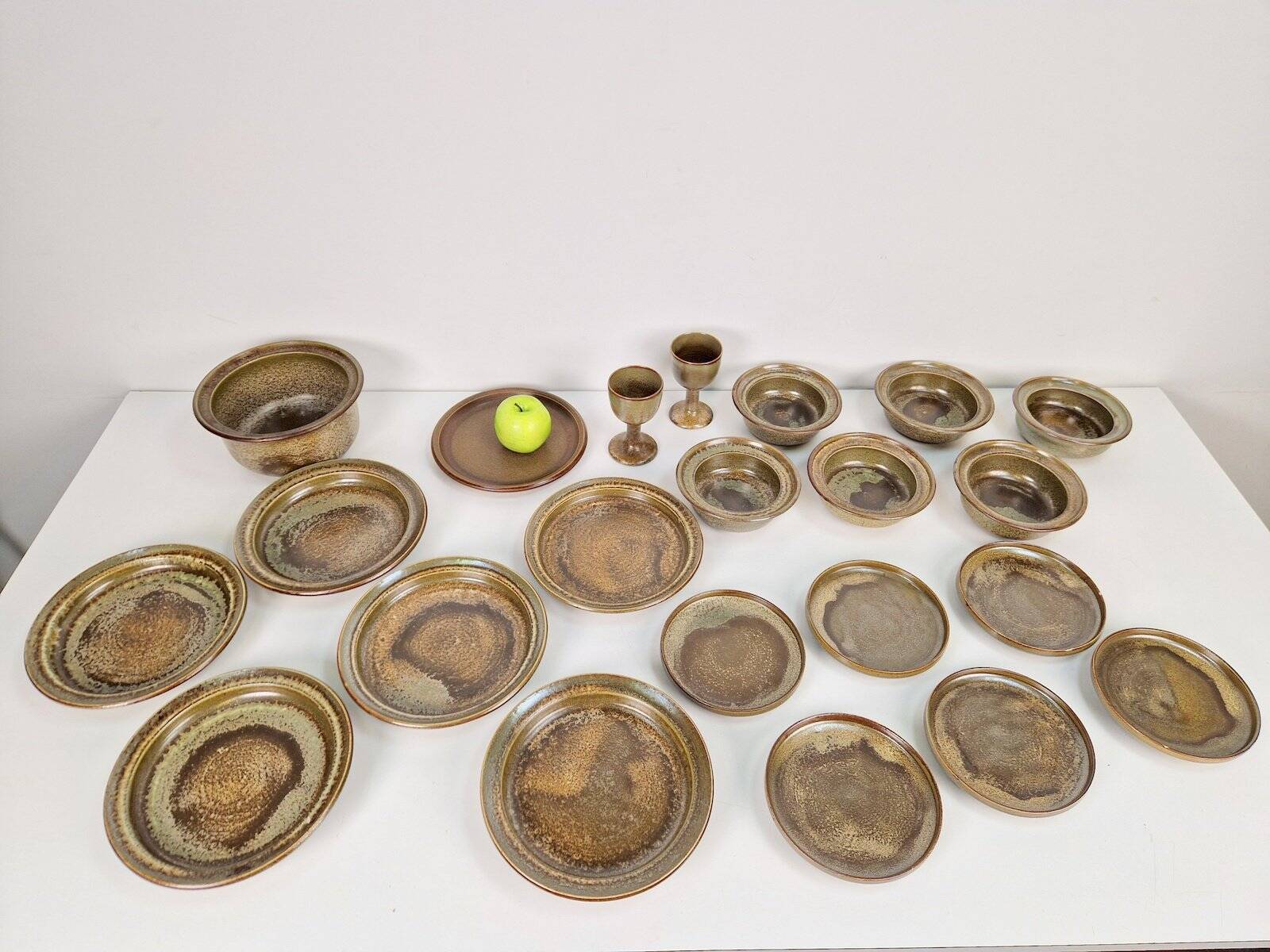 Vintage Arts and Craft Pottery Tableware Set by Gert De Rijk, 1976, Set of 22