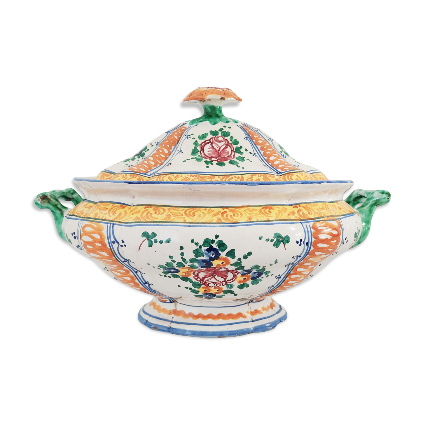 Soupière en faïence italienne au décor de fleurs