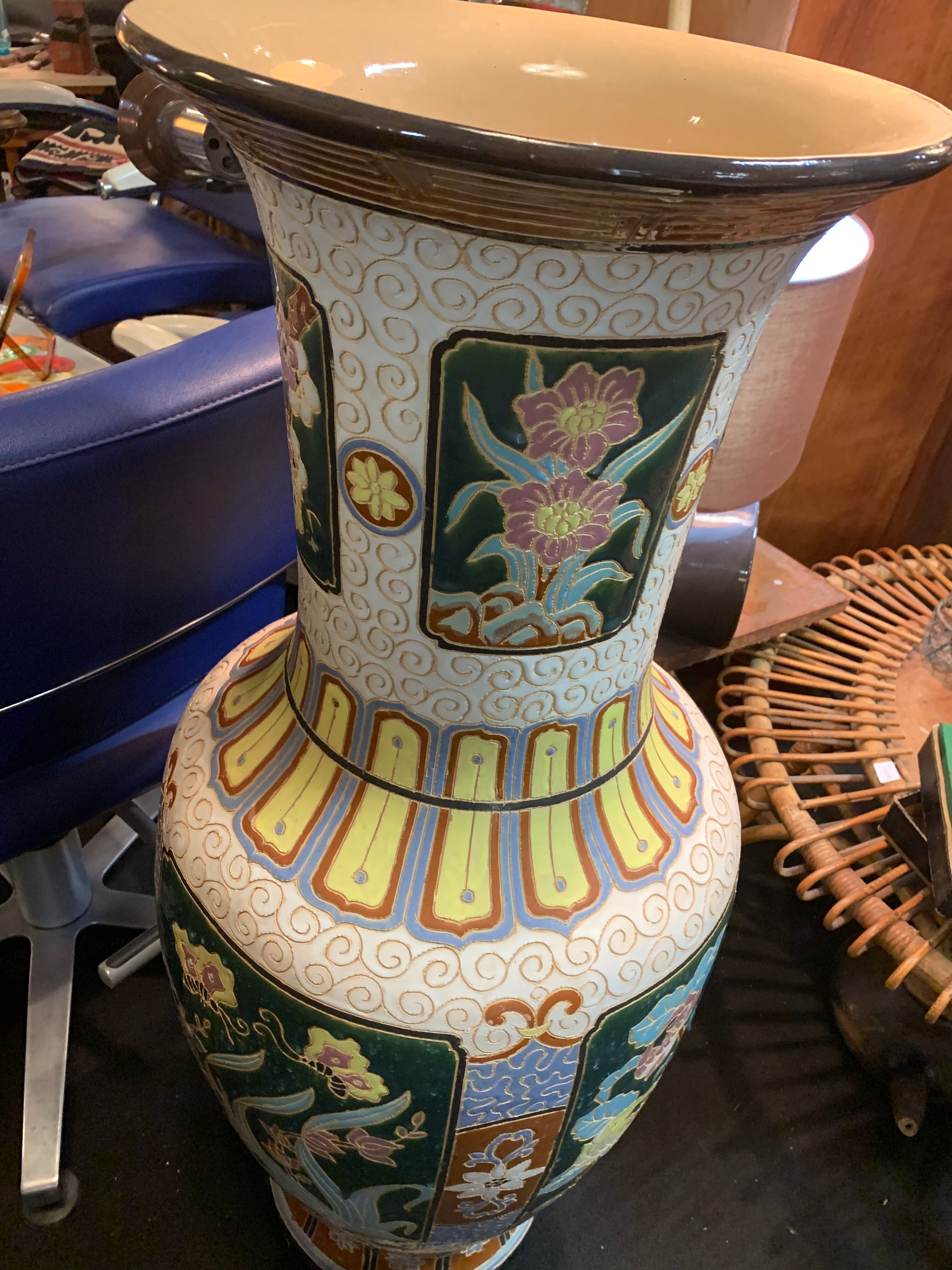 Large Chinese vase