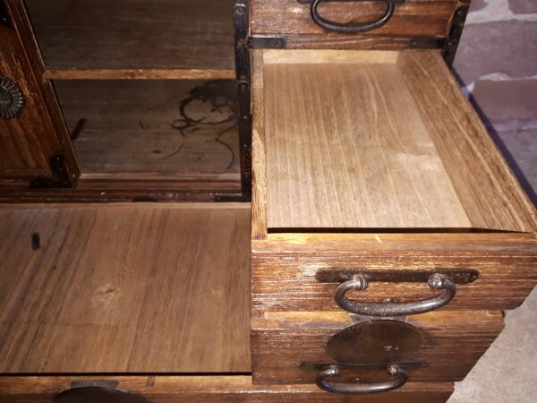 Cabinet, tansu en bois, Japon fin de la période Edo