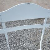 Folding garden furniture in white patinated iron