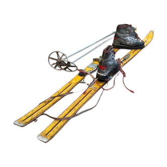 Pair of old wood skis / battons / boots – France mountain 1955'