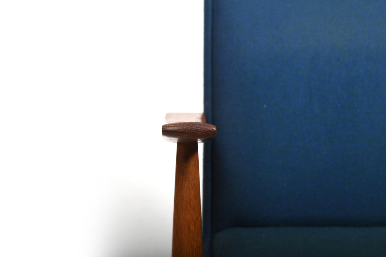 Fauteuil GE-260 en chêne par Hans J. Wegner années 1950