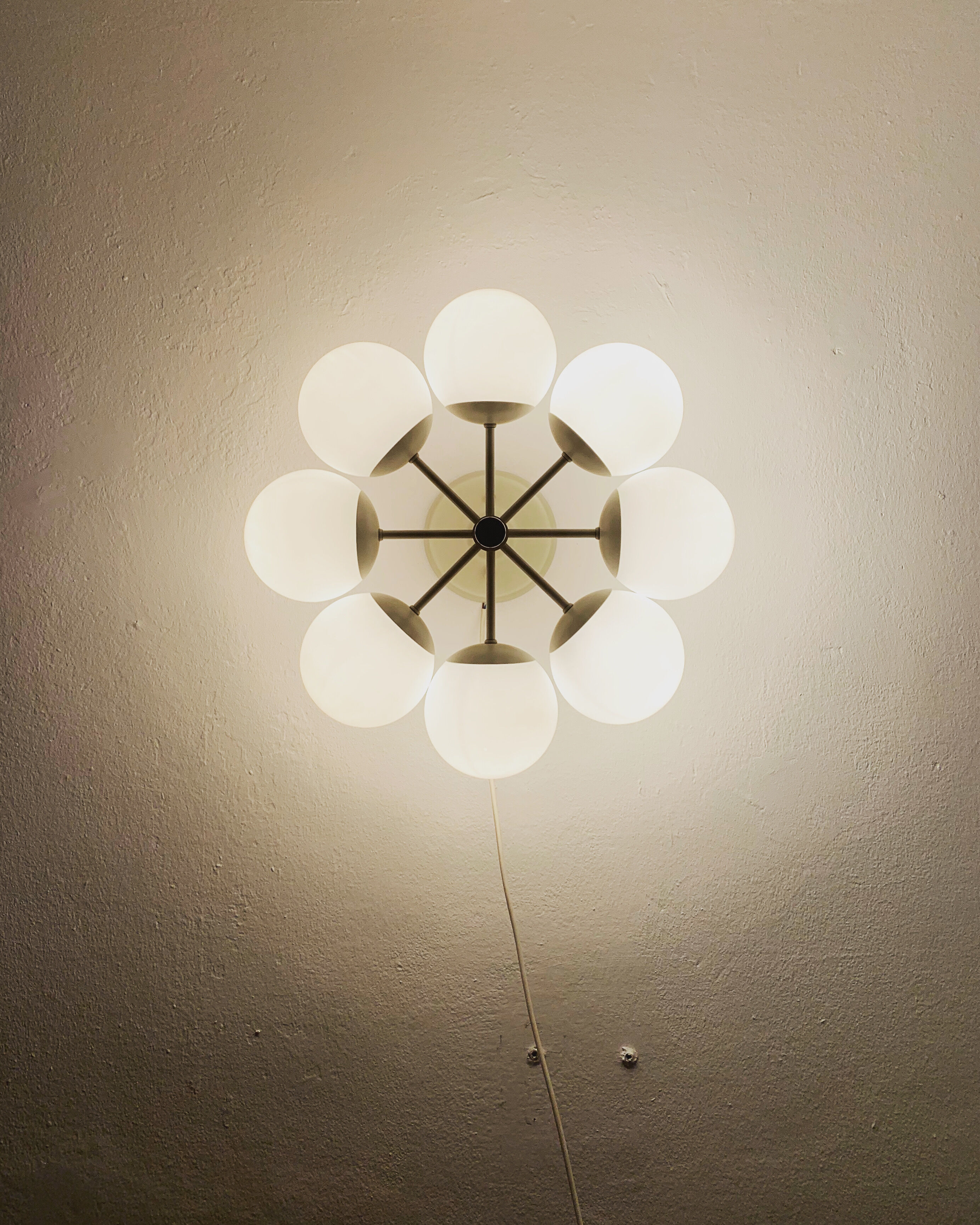 Opaline Sputnik chandelier by Kaiser Leuchten