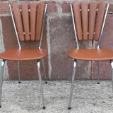 2 “Pétal” chairs from Soudévinyl