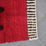 Handmade pure wool rug, size 2/3 m.
