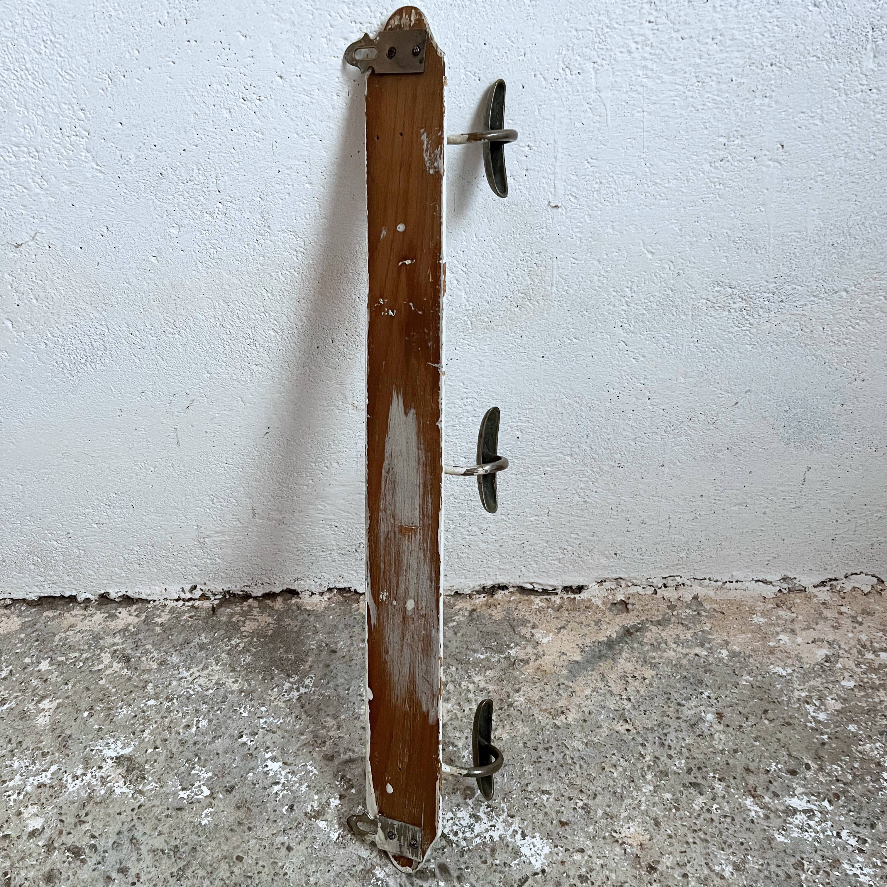 Wall coat rack 3 hooks