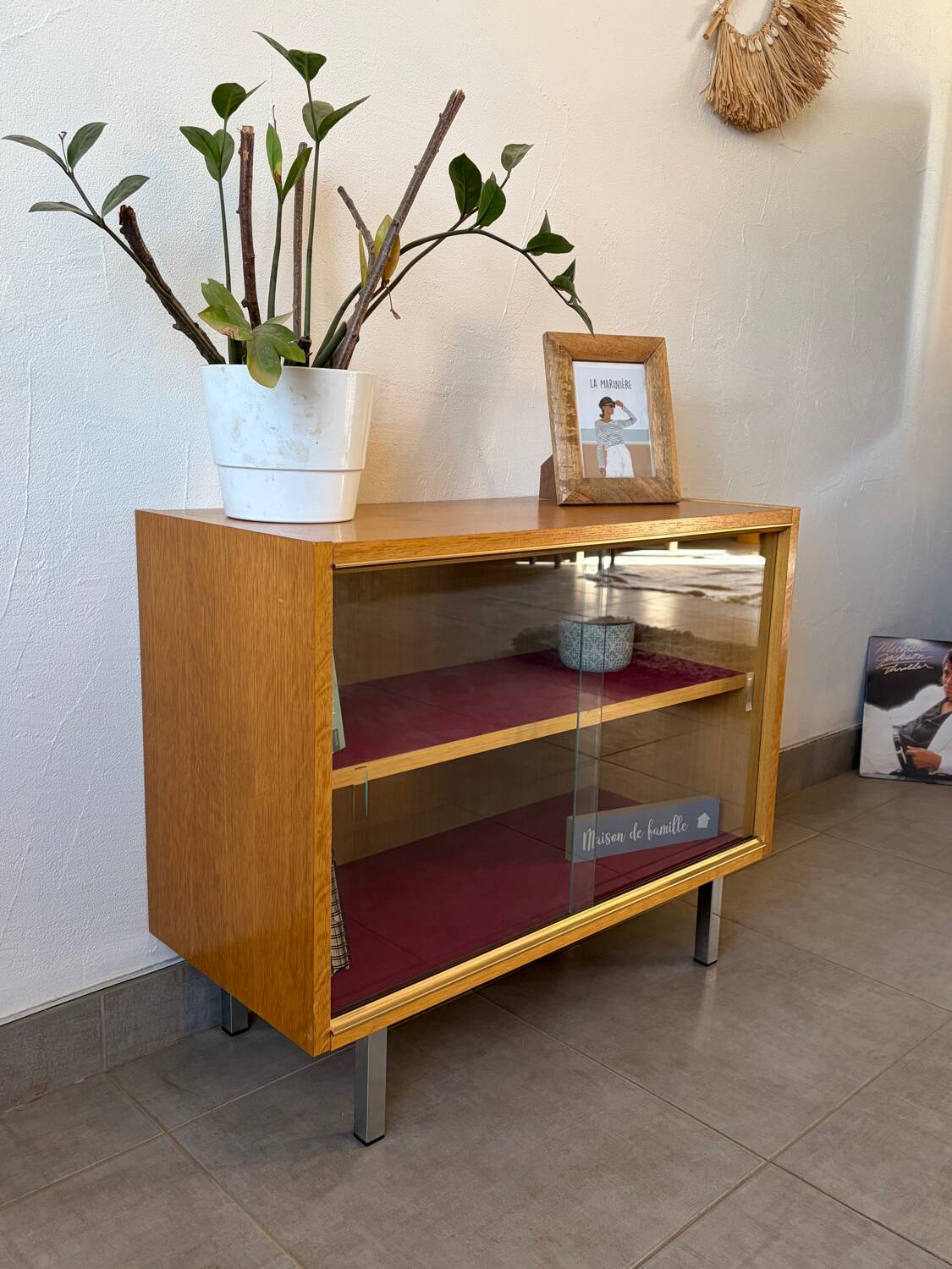 Vintage display cabinet from the 1960s