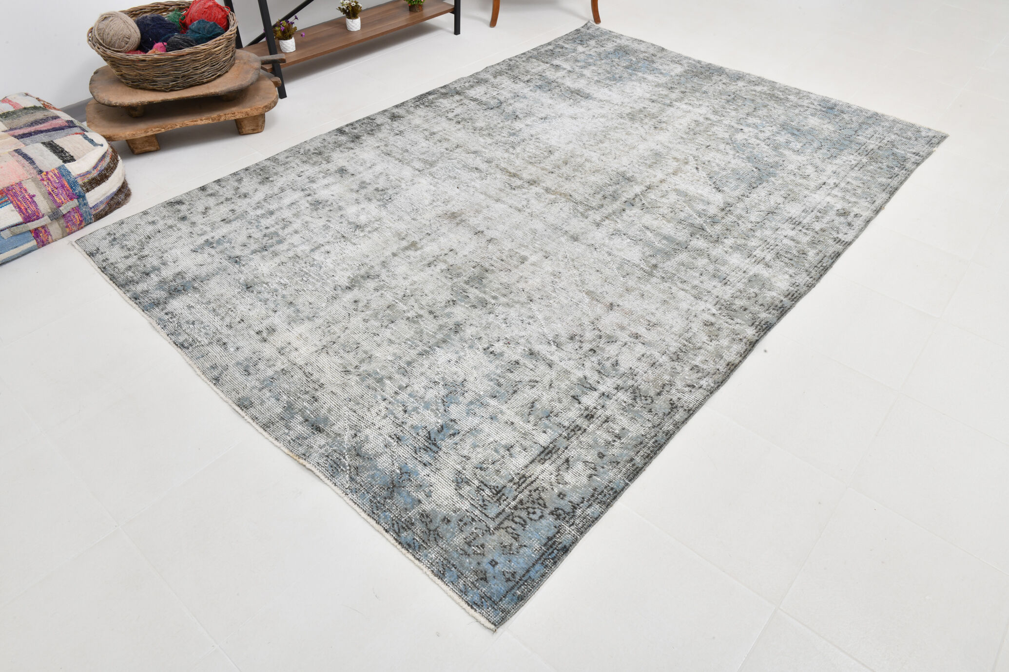 Classic gray & blue vintage rug 300x199cm