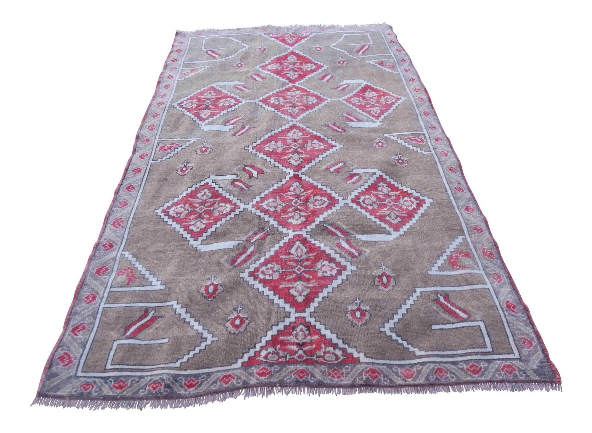 Vintage Turkish Oushak rug 154x243 cm