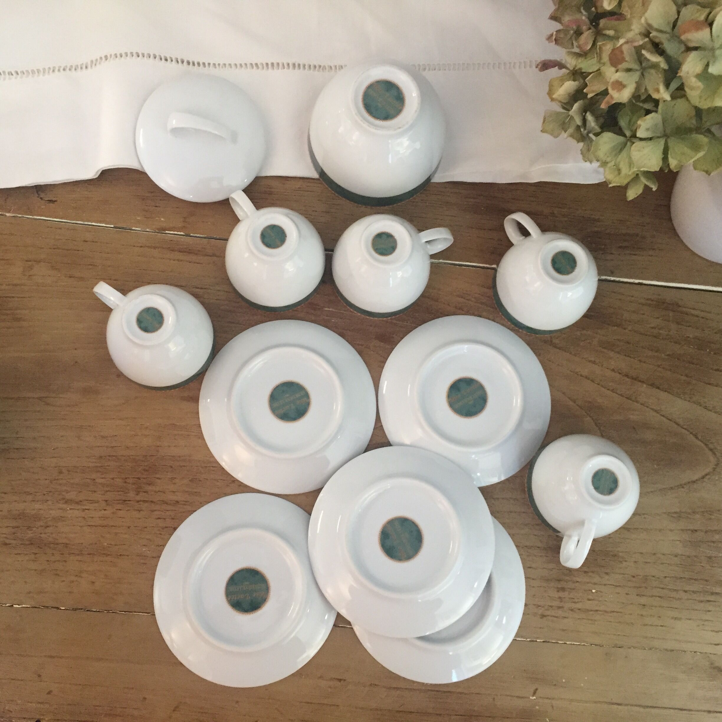 Coffee cups and sugar maker Geneviève Lethu