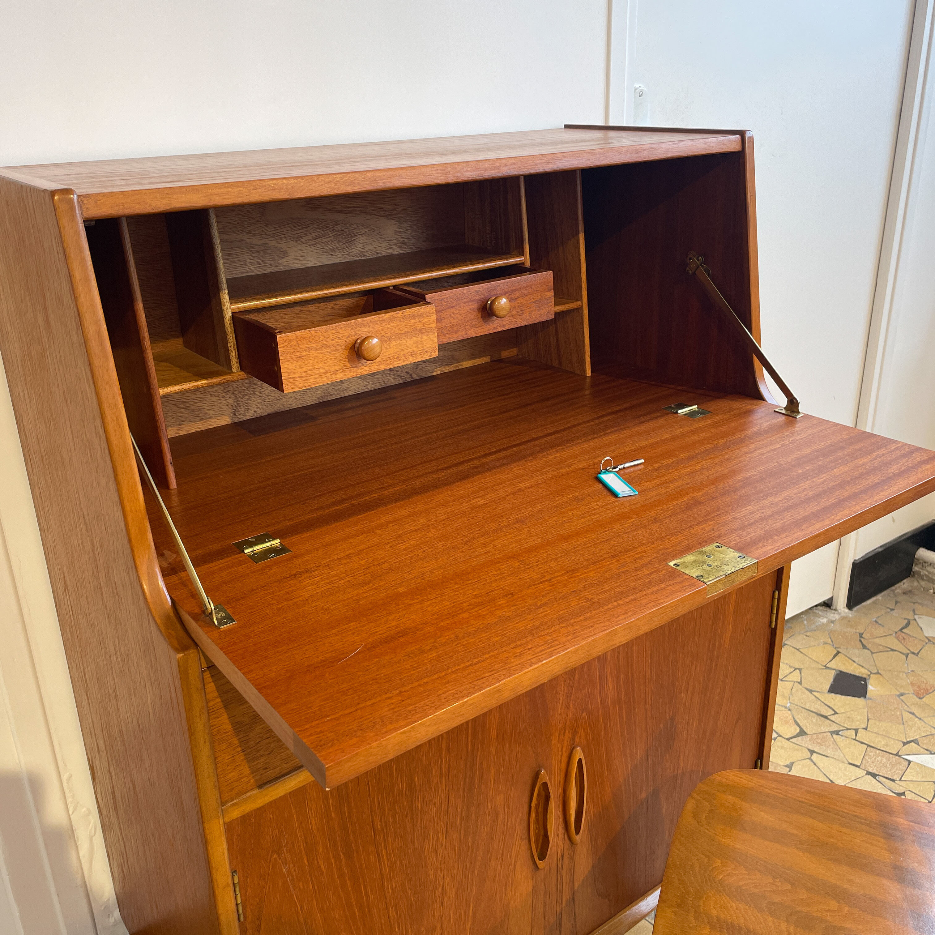 Secretary / Jentic storage