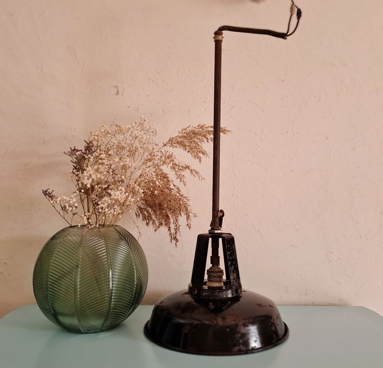 Antique workshop suspension in black metal