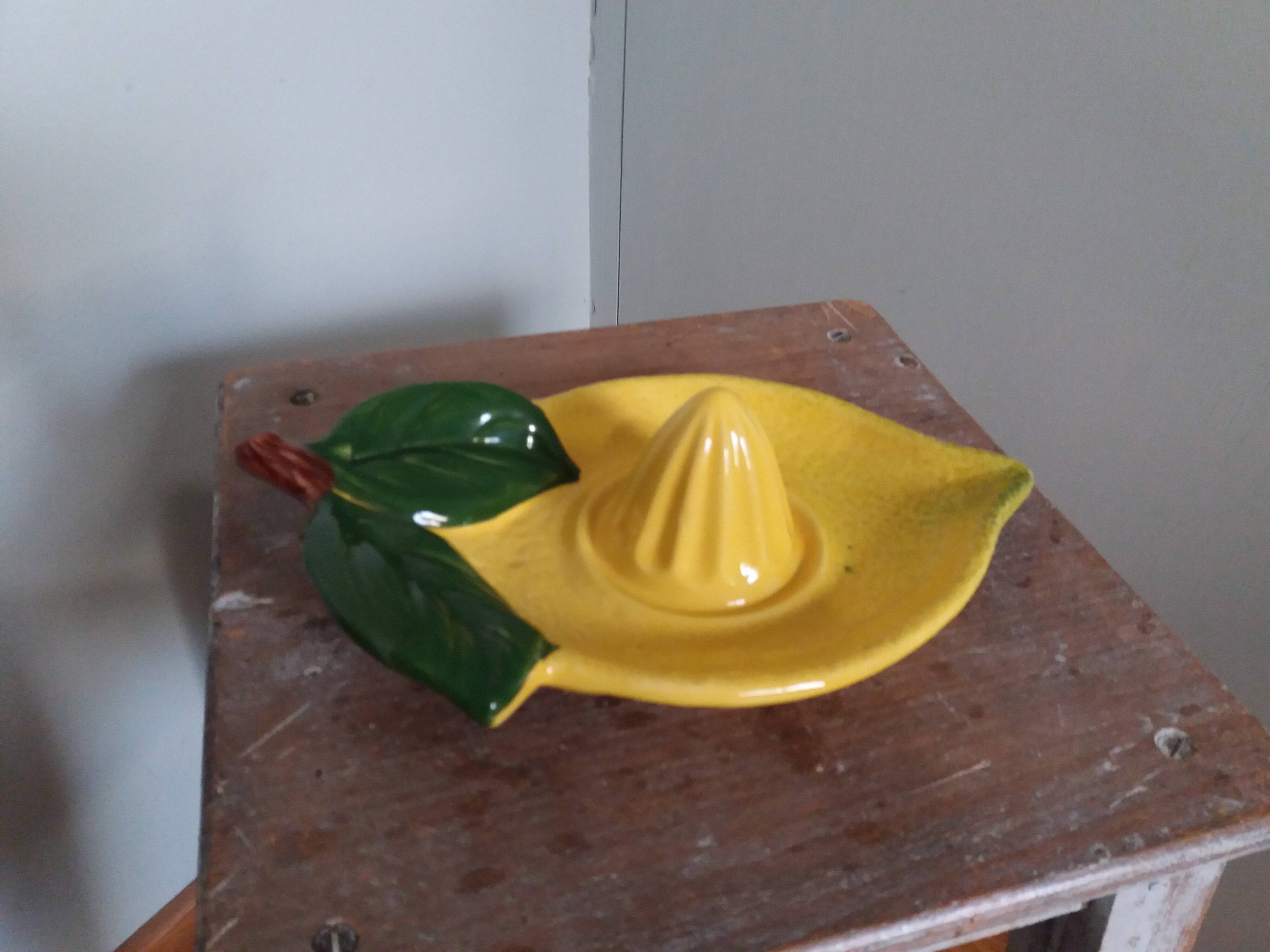 Citrus press lemon slip Portugal