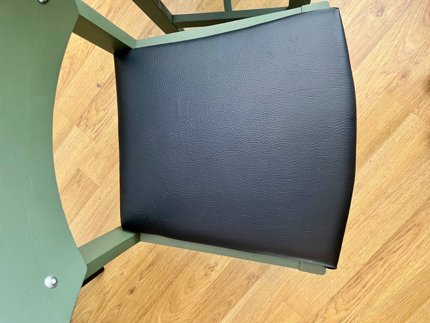 Pair of Niels Gammelgaard chairs, Natura model