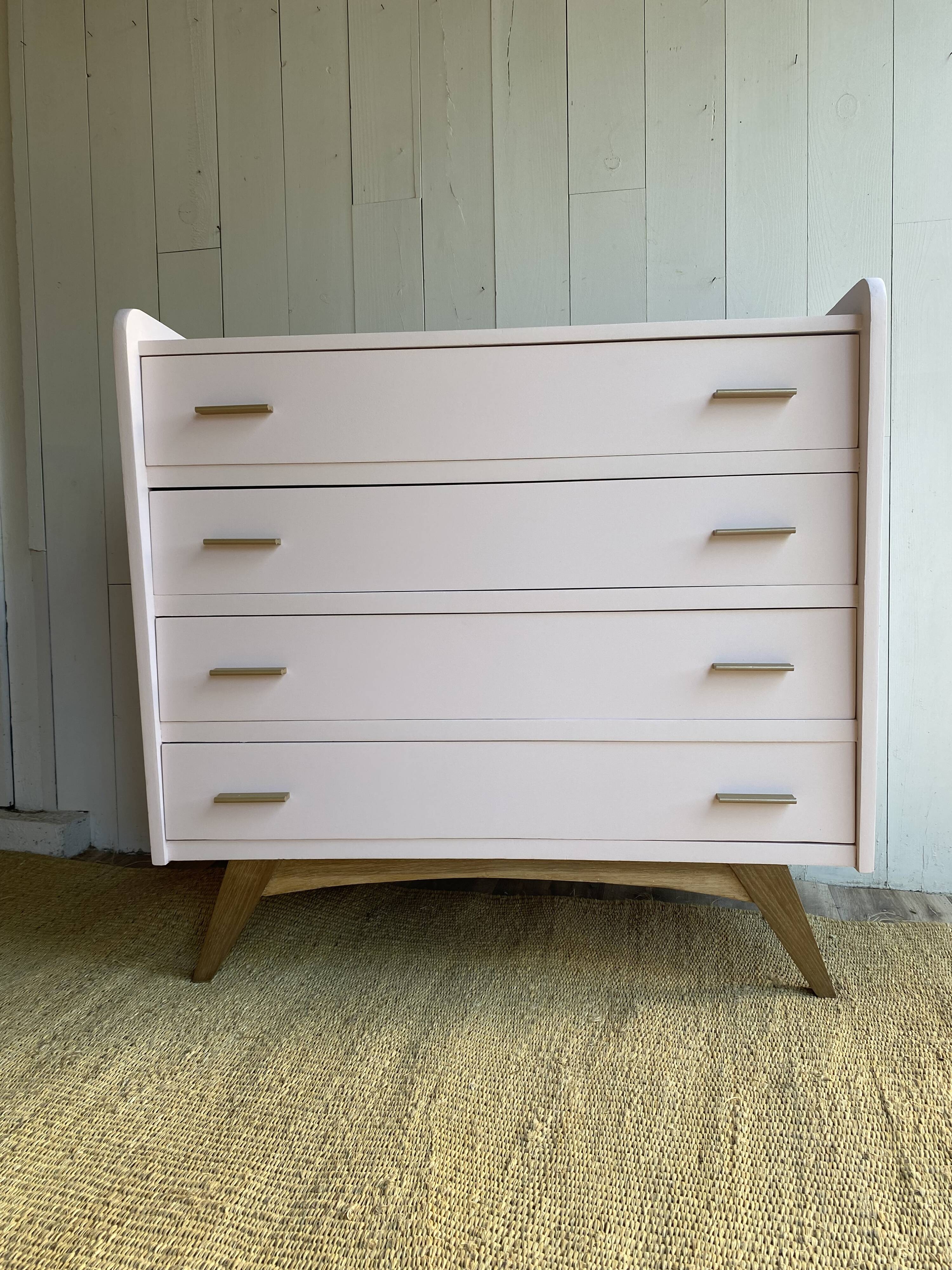 Commode vintage grand format rénovée