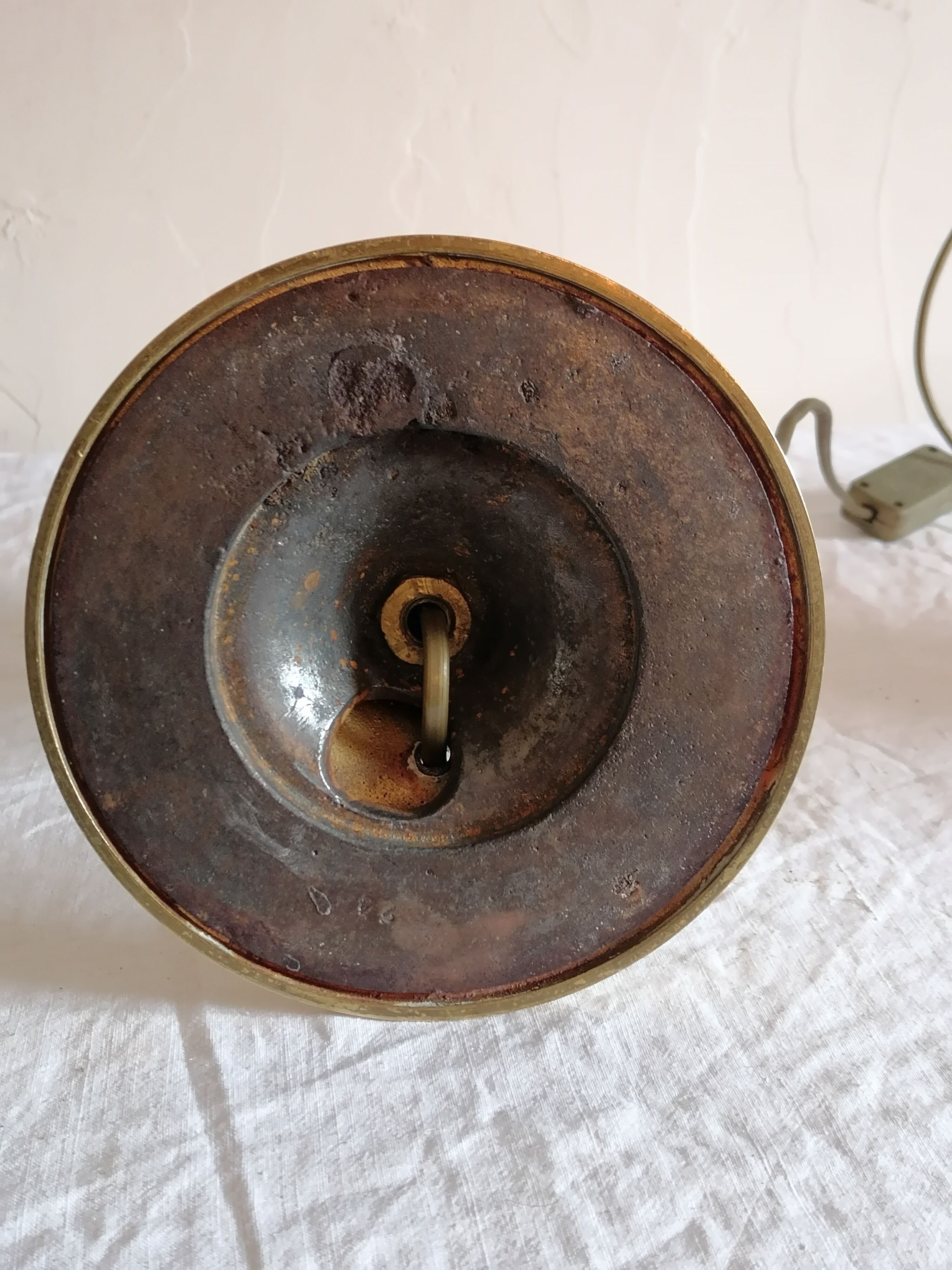 Art deco bronze lamp