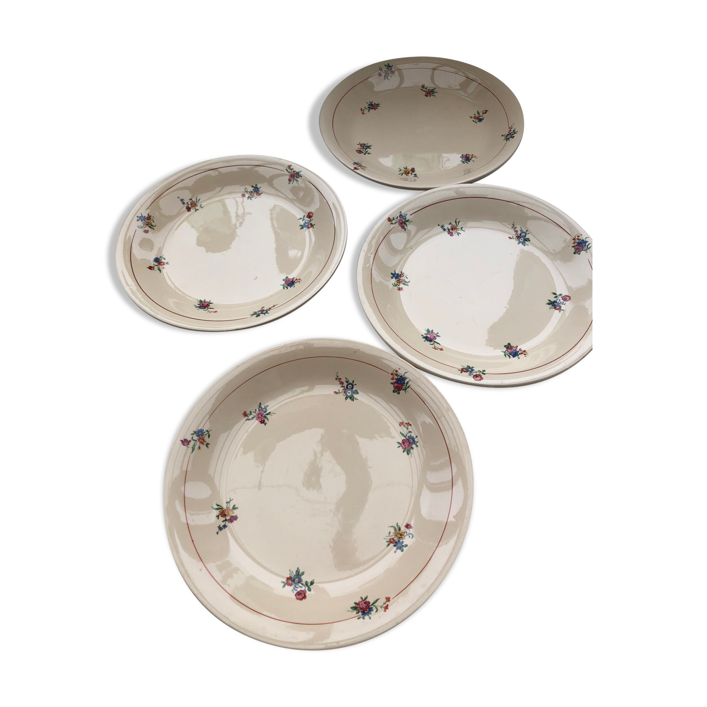 Flat plates with fine flowers