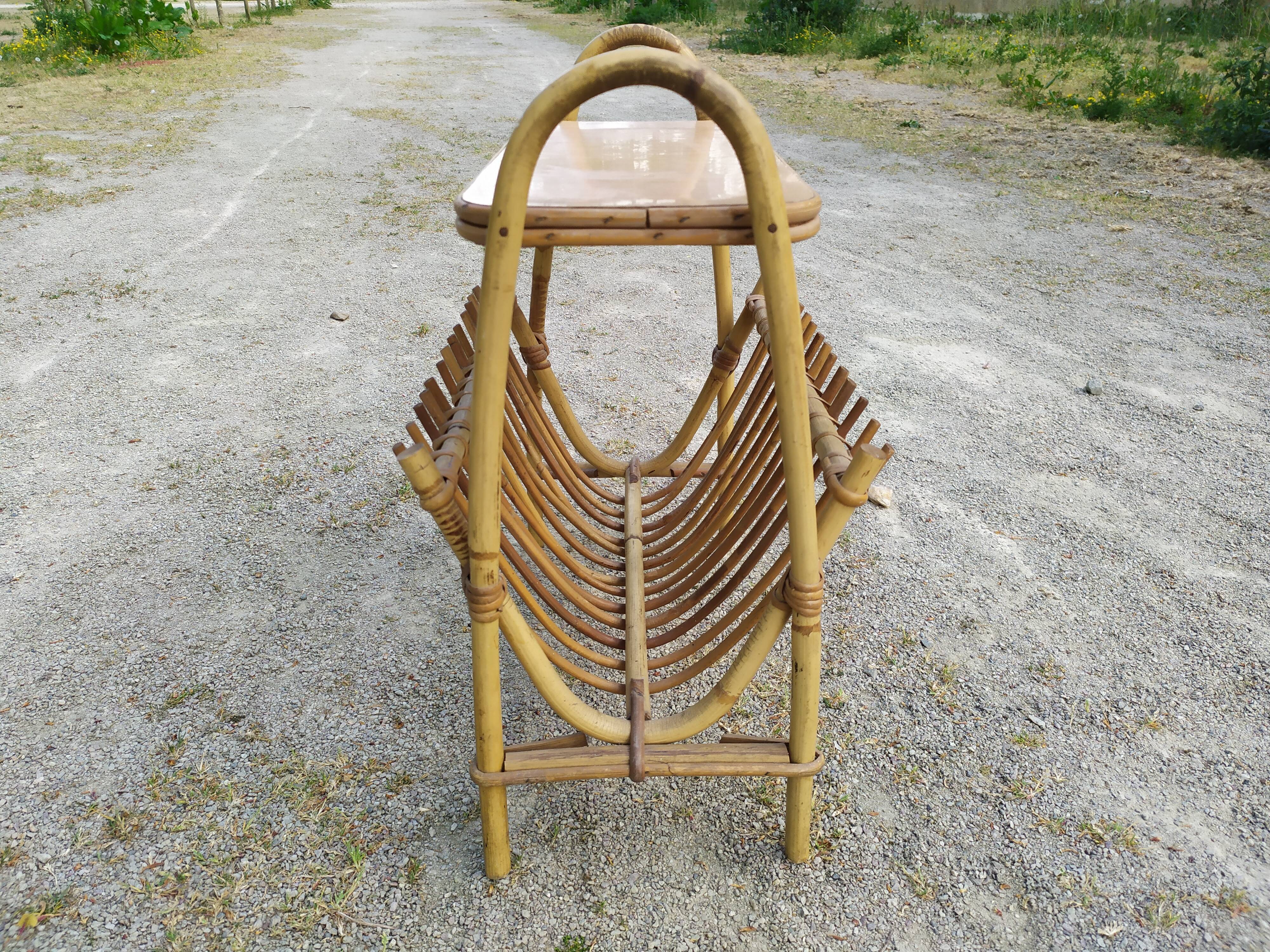 Magazine rack from the 50s and 60s
