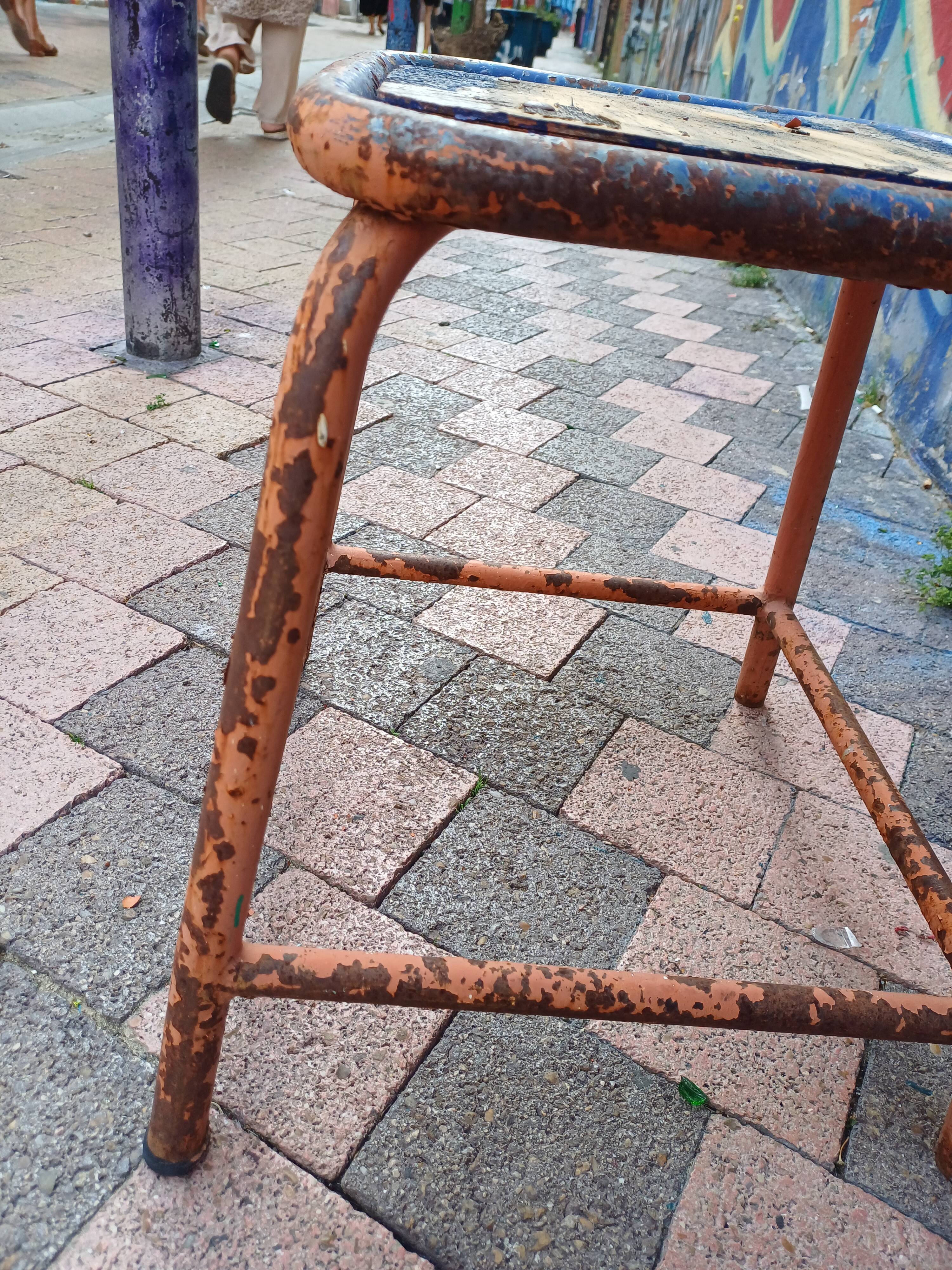 Square stool industrial workshop metal and wood tube