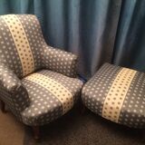 Napoleon III style armchair and footrest