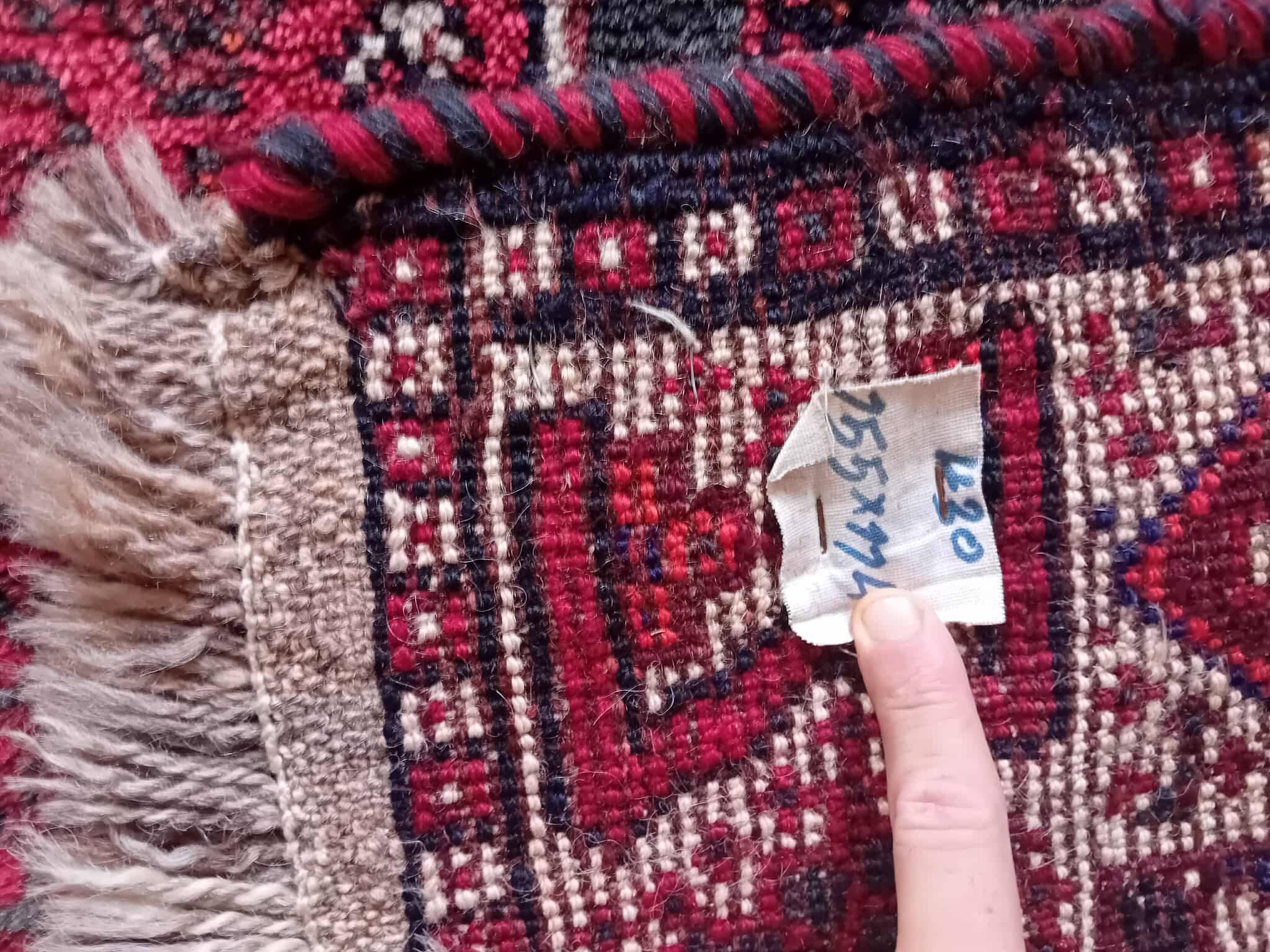 Handmade Persian Shiraz Rug 155x114cm