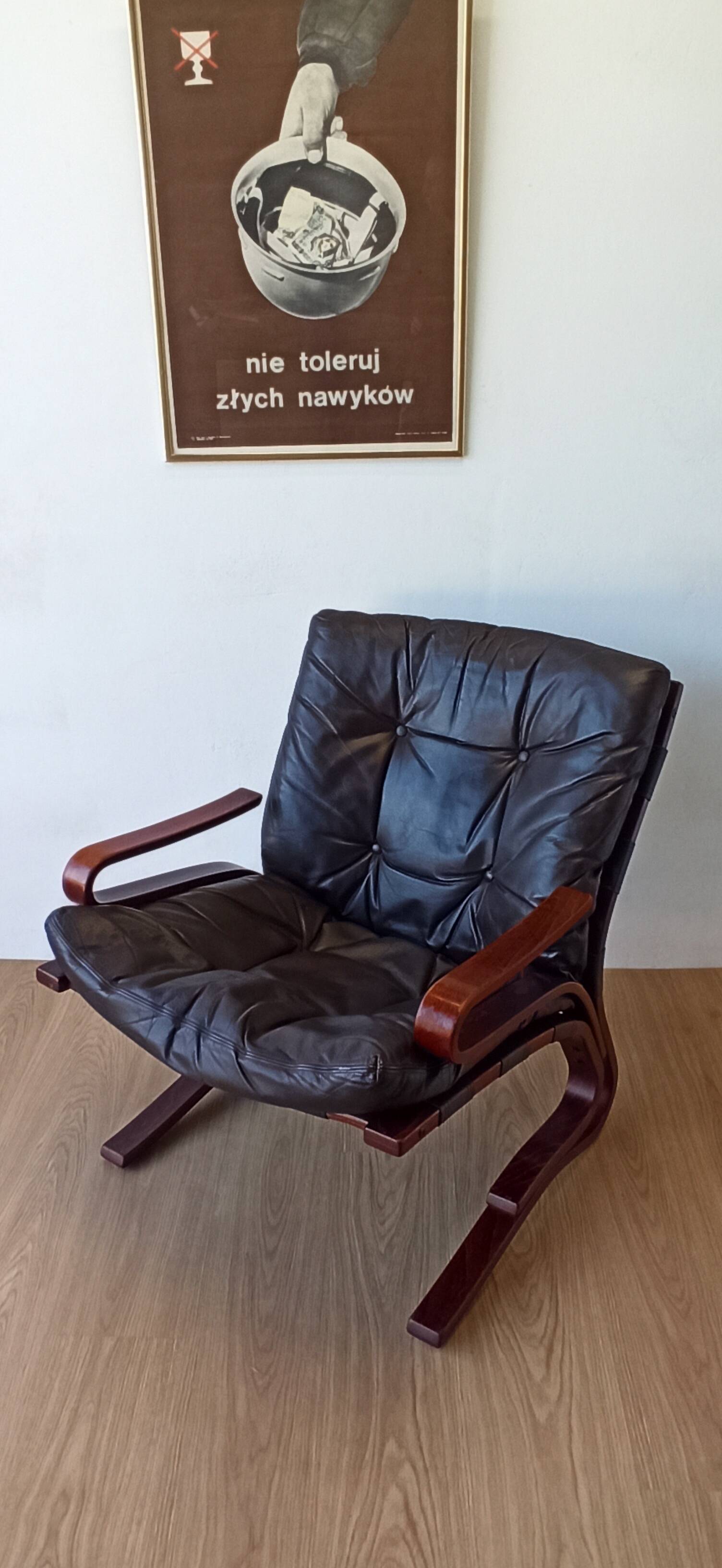 Scandinavian  Lounge Chair by Oddvin Rykken, 1960s.