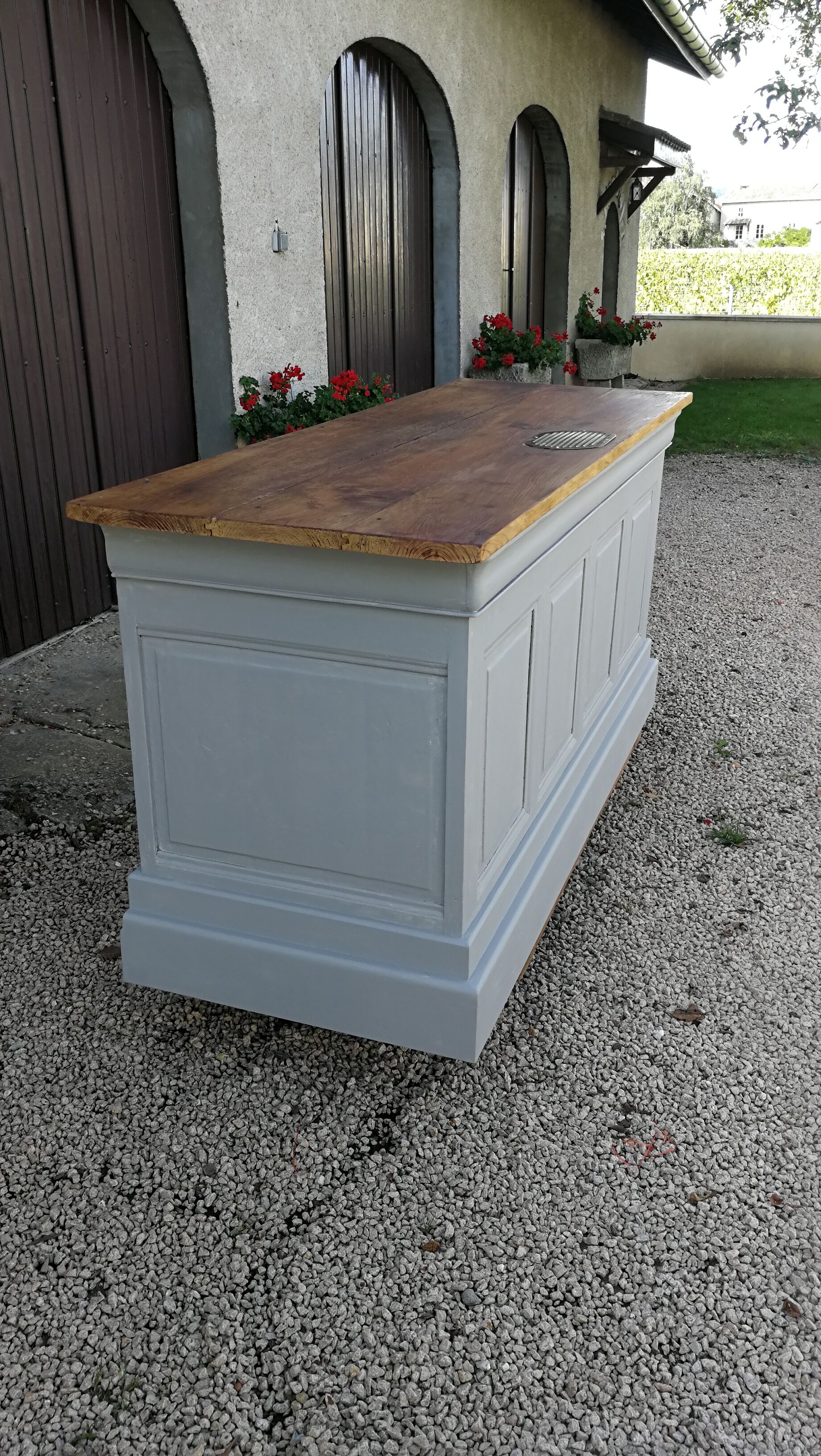 Counter of Commerce