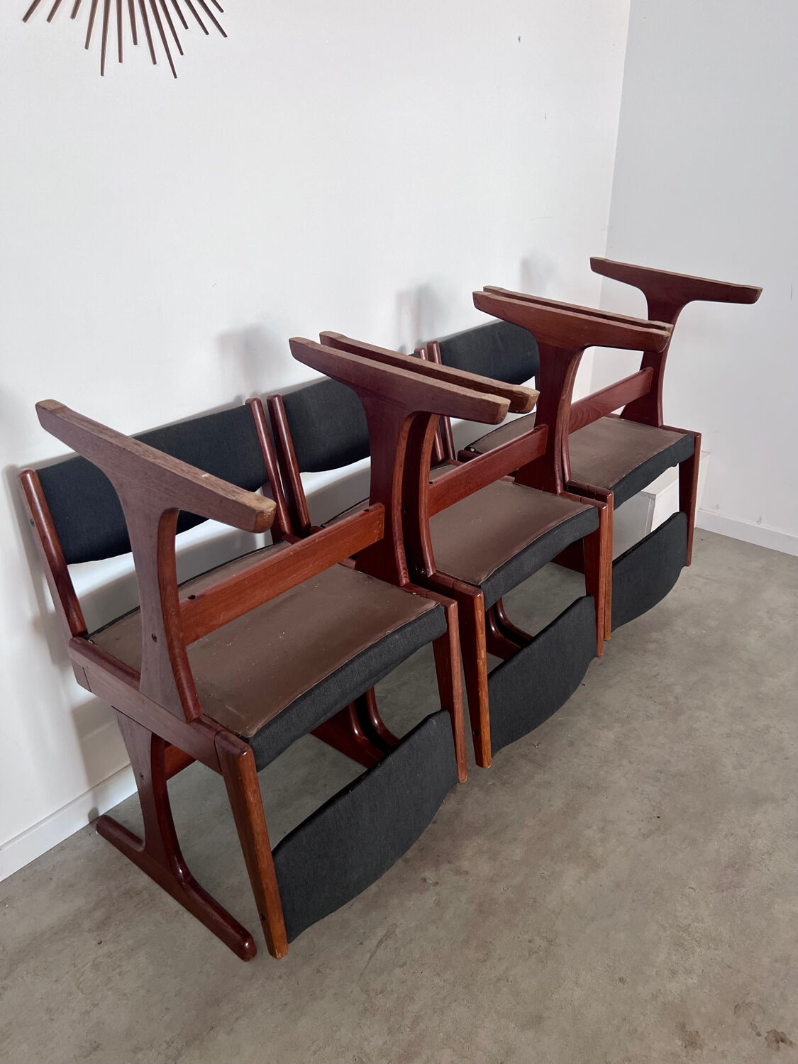 Set of 6 old Scandinavian chairs from the 60s, vintage teak