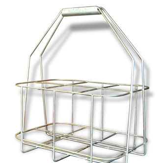 Industrial metal bottle basket