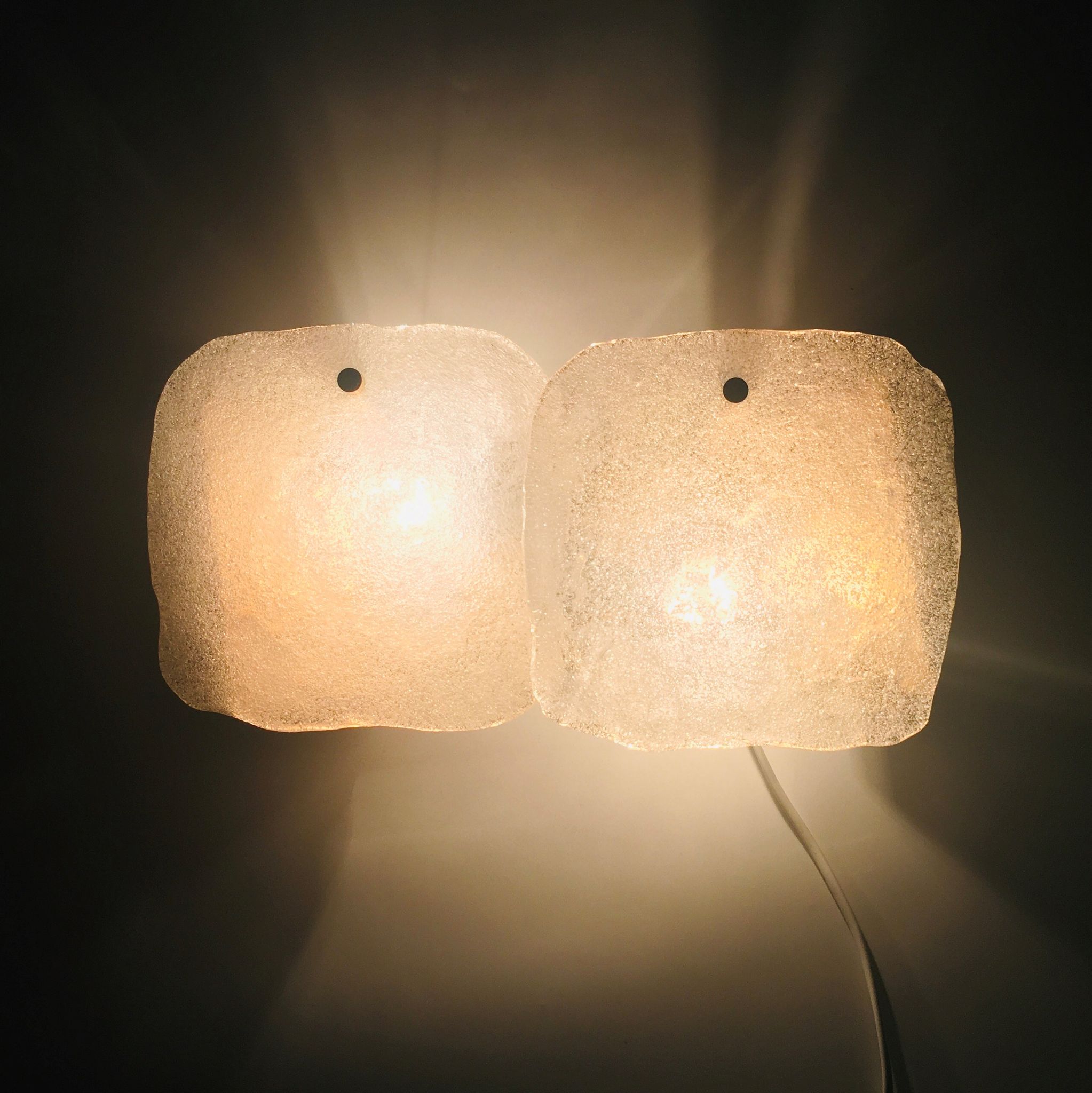Paire of Murano glass and brass wall light by J. T. Kalmar, Austria, 1960s