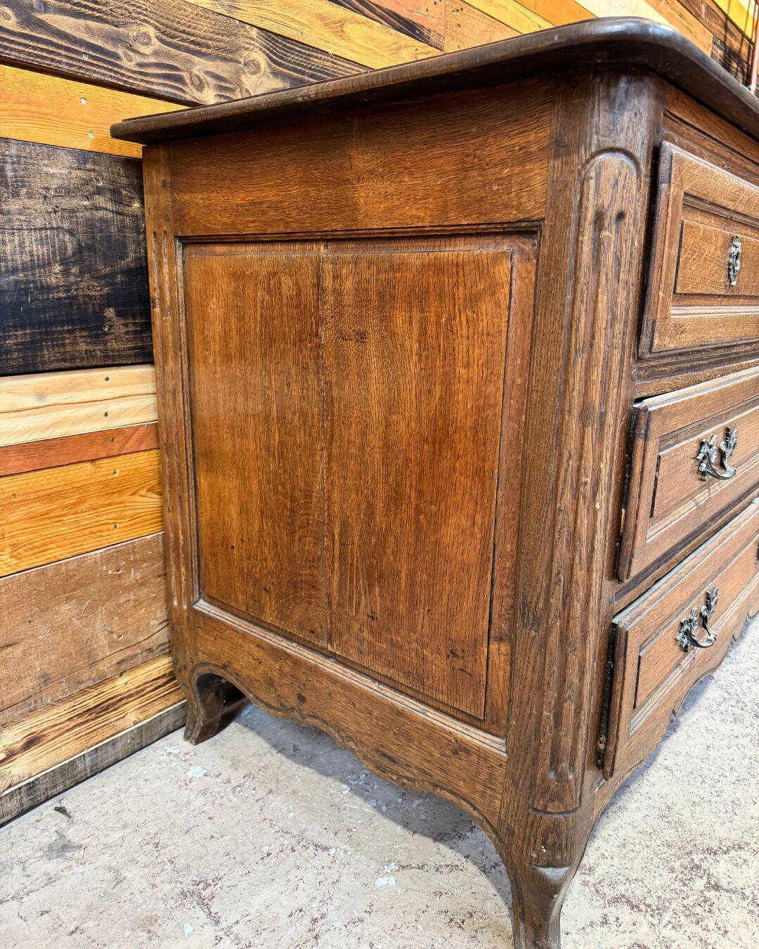 19th-century oak chest of drawers