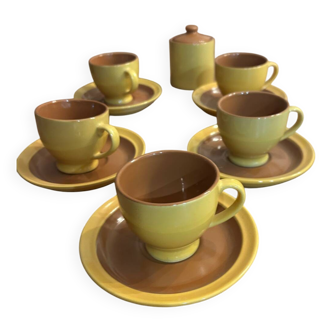 Ceramic mugs