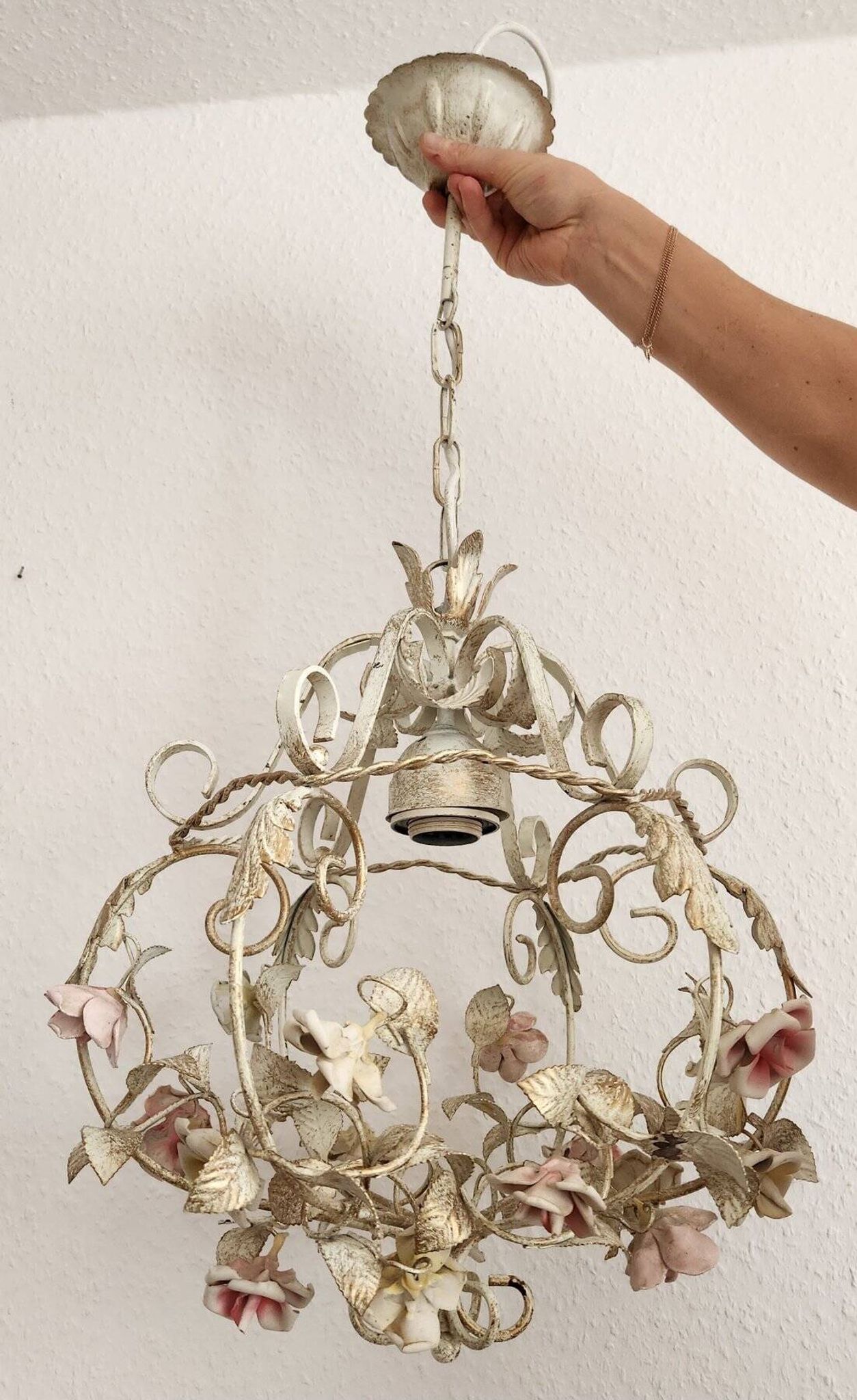 Hand-forged vintage pendant lamp with porcelain roses, Denz Neheim Hüsten