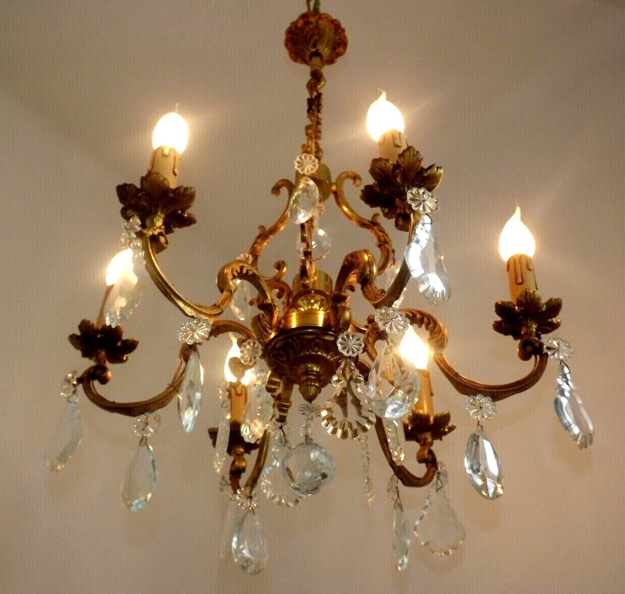 Lovely Quality Brass 6 Light Scrolled Acanthus Leaf Crystal Cage Chandelier 3626
