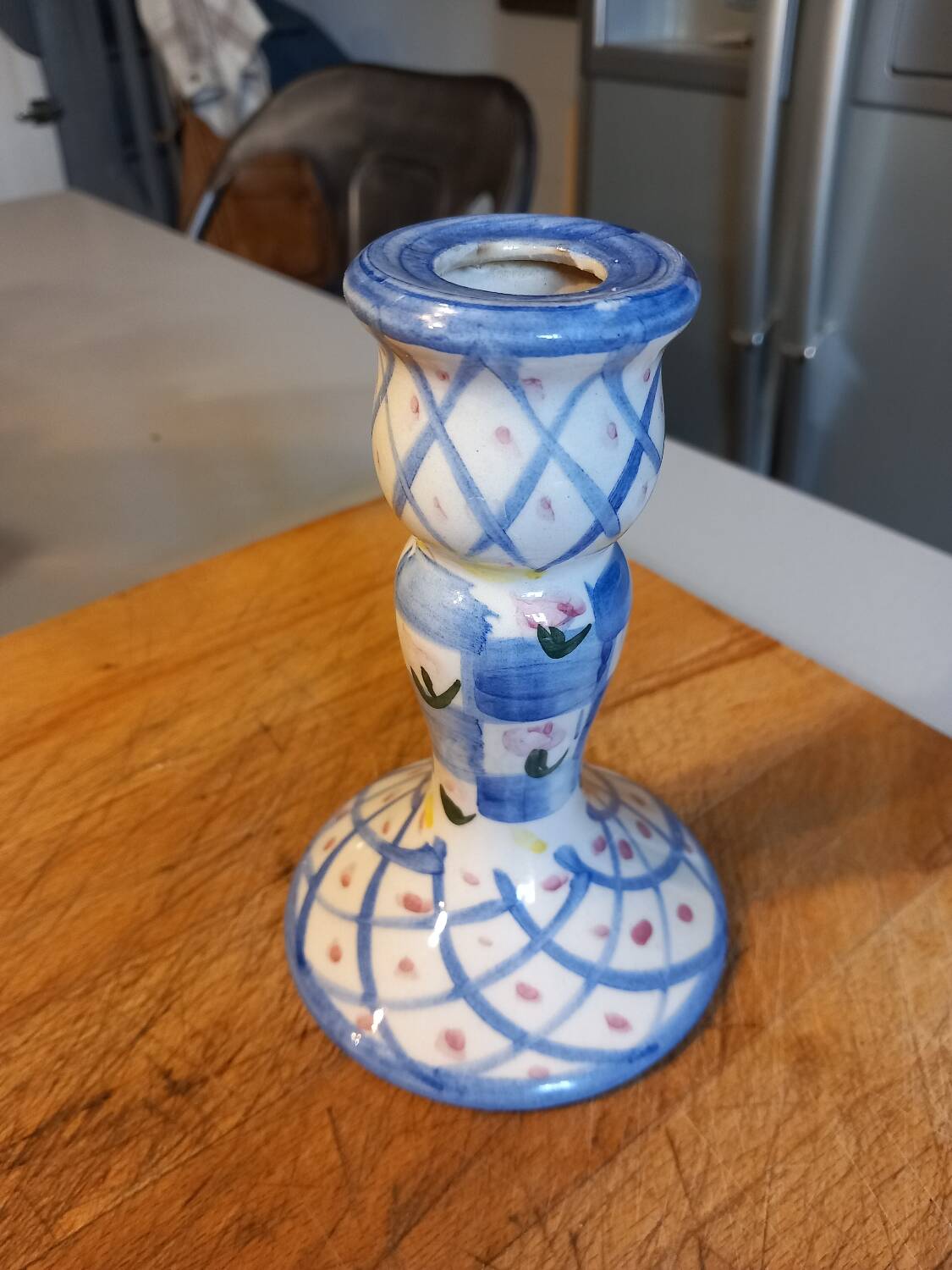 Ceramic candle holder