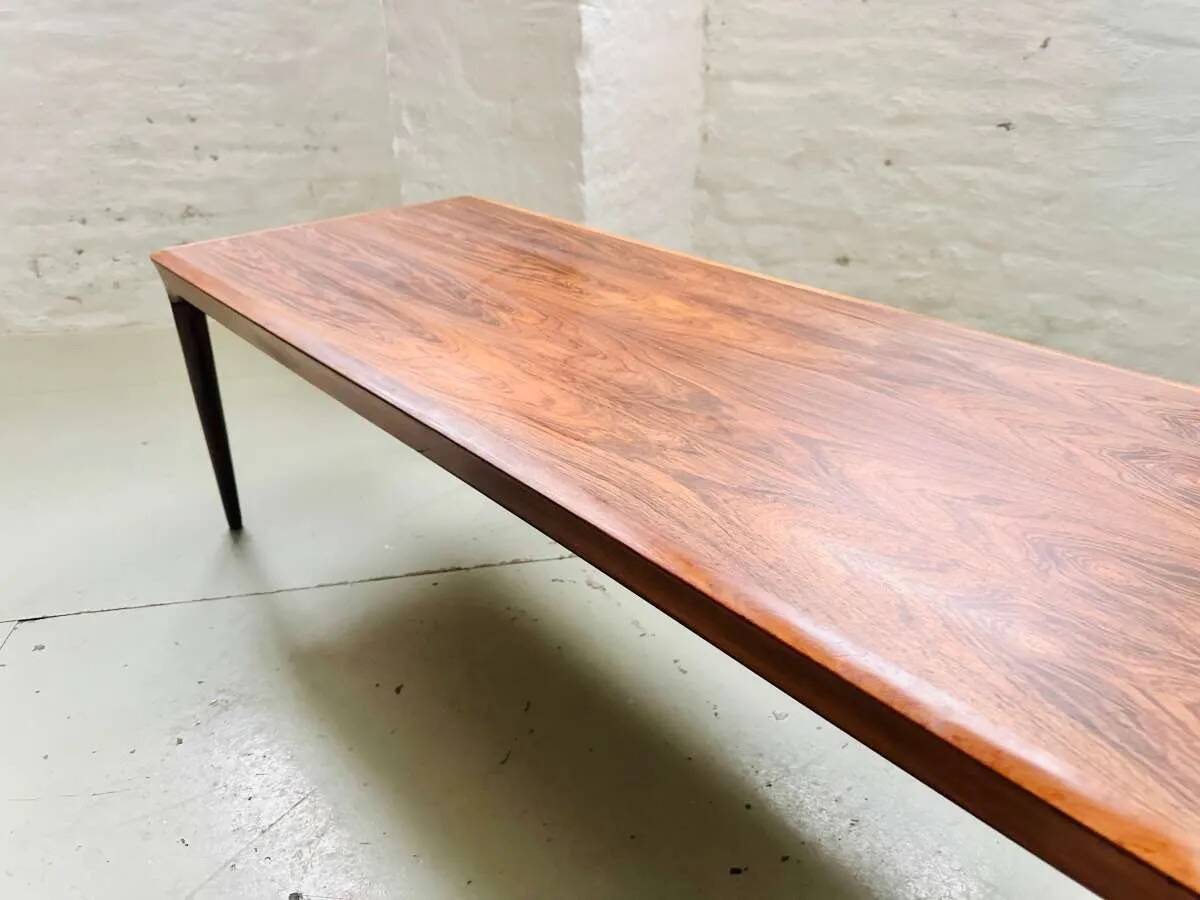 Table basse du milieu du siècle conçue par Johannes Andersen