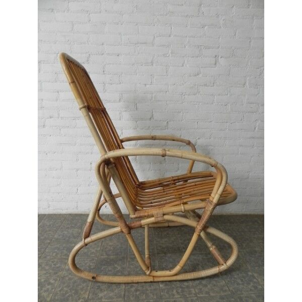 Fauteuil à bascule en rotin