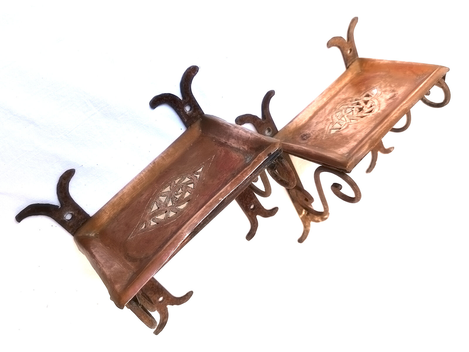 Pair of Arabic soap holders