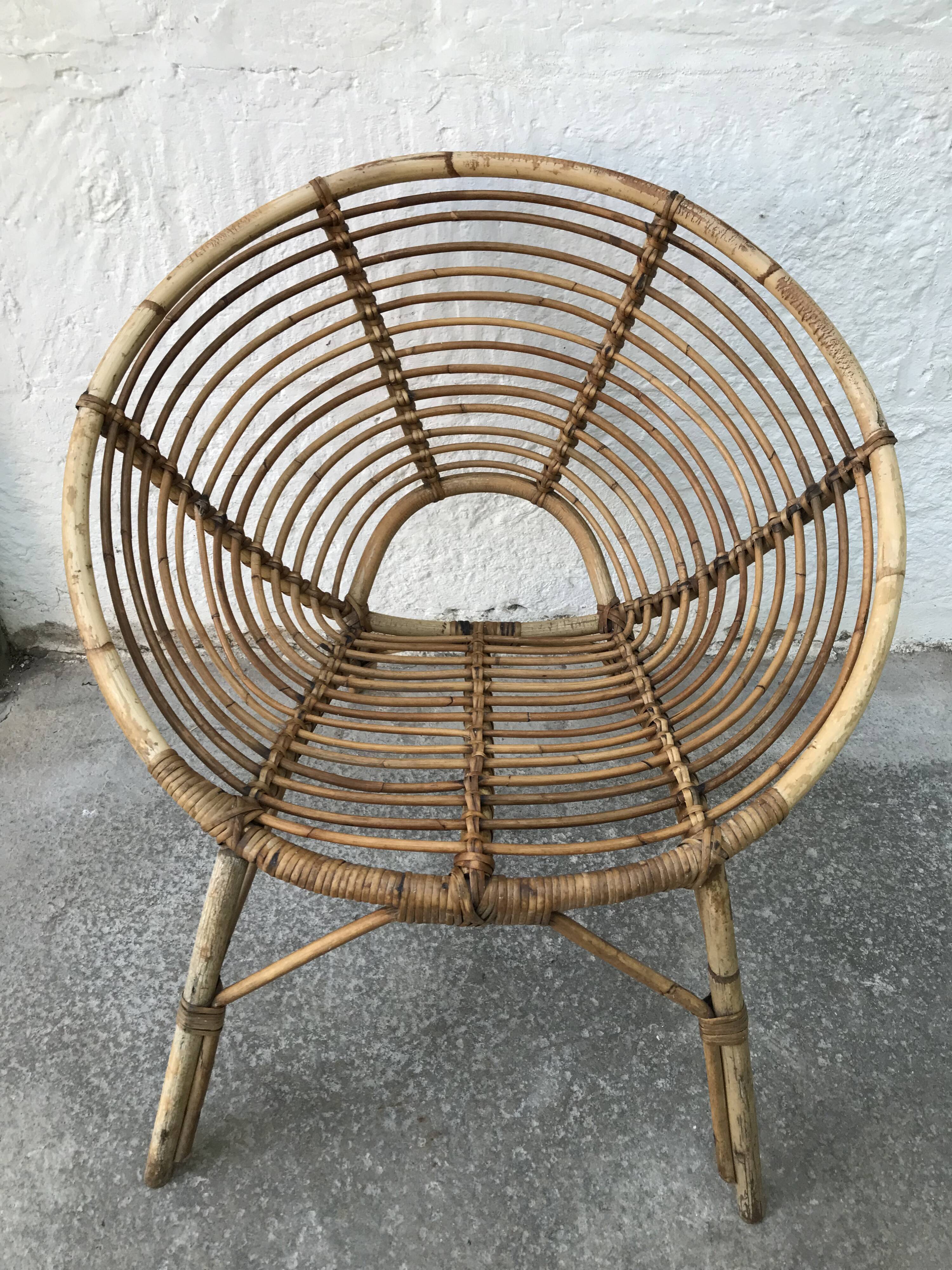 Paire de fauteuils en rotin